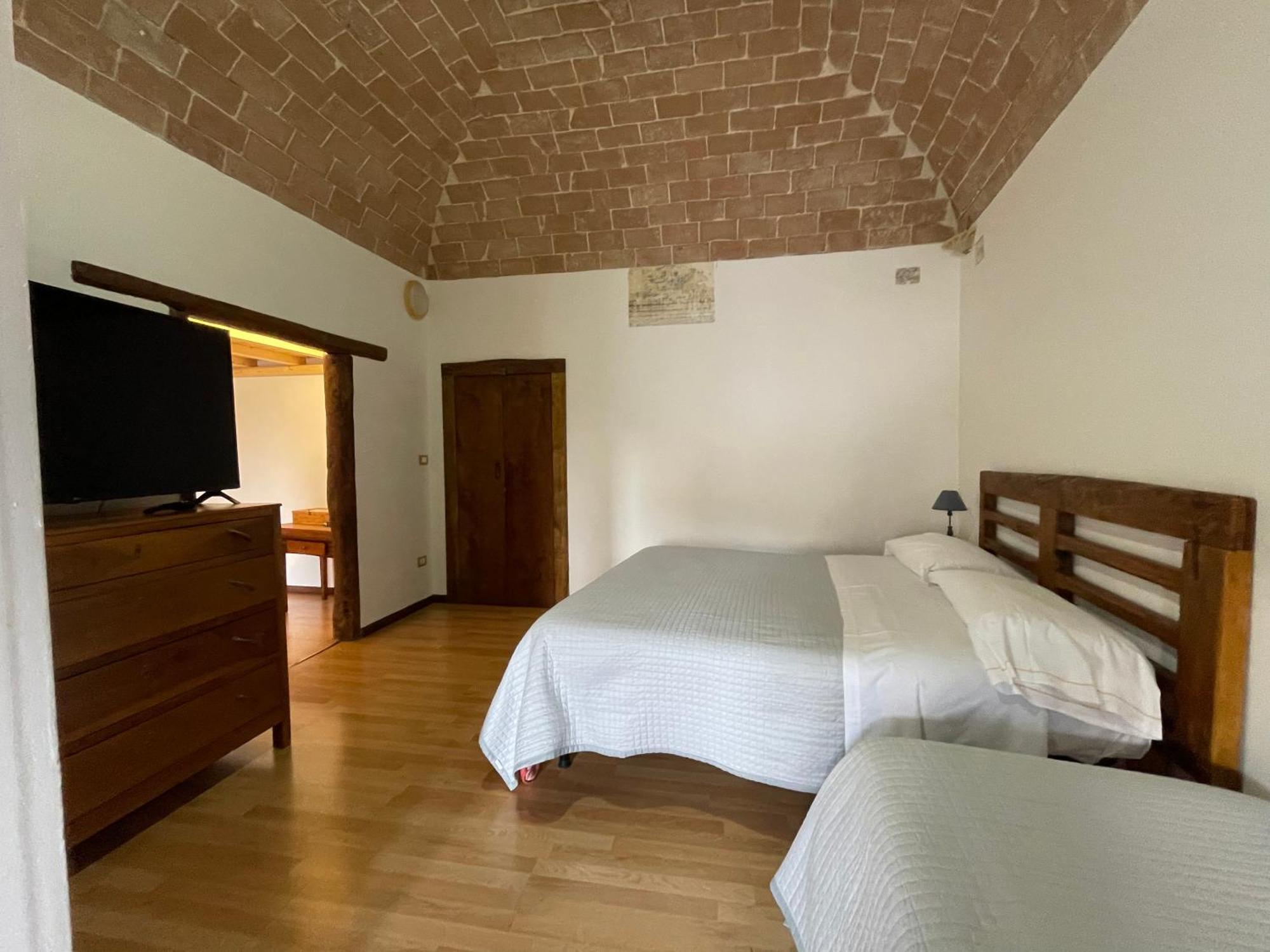 Piazzetta Del Forno Grazioso Bilocale Ad Assergi Exterior photo